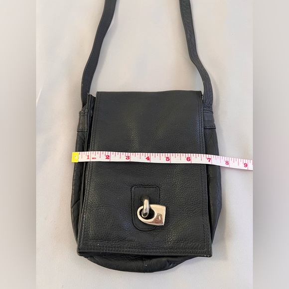 Sorpresa! Black Leather Crossbody Shoulder Purse Bag Studded Boho - Picture 4 of 10